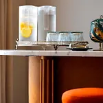 Hotel Metropole