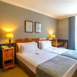 Metropole 3*