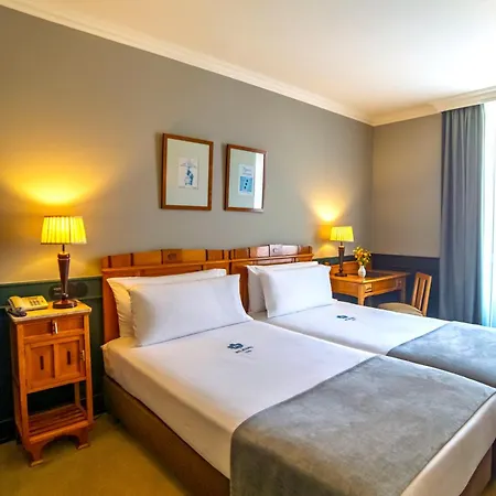 Metropole 3*