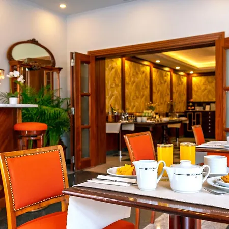 Hotel Metropole