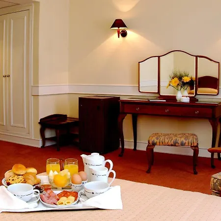 Metropole 3*