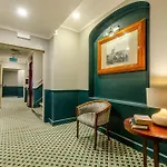 Metropole Szálloda 3*