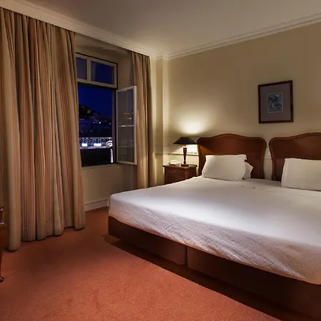 Metropole Hotel