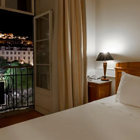 Metropole Hotel 3*