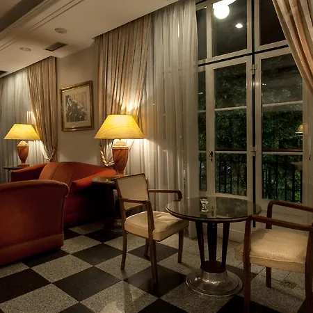 Hotel Metropole