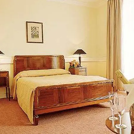 Metropole 3* Lissabon