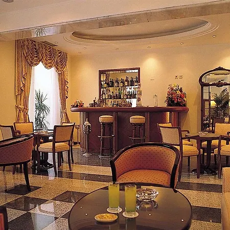 Otel Metropole