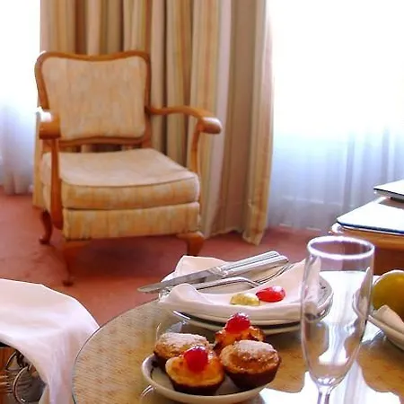 Otel Metropole 3*