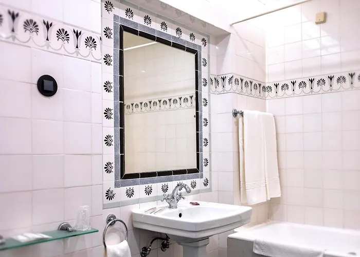 酒店 迈特波尔酒店 3*