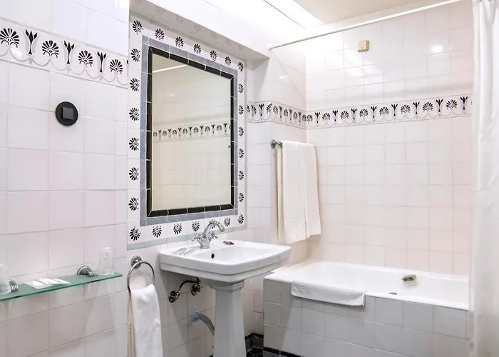 迈特波尔酒店 酒店 3*